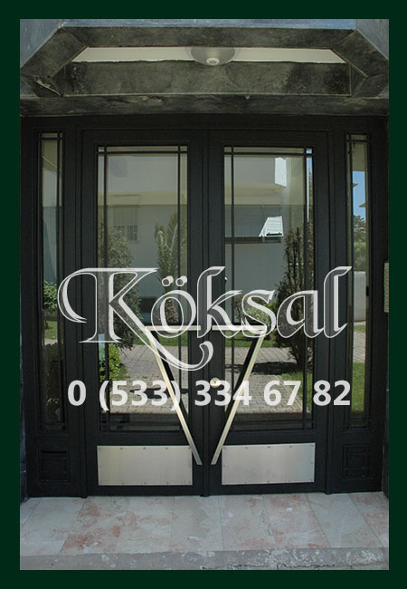Ferforje Apartman Kapı Modelleri