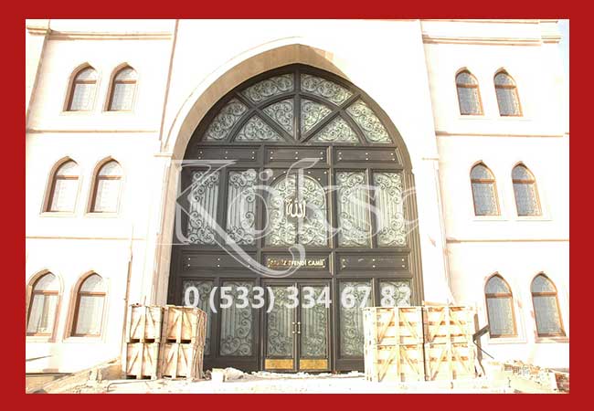 Ferforje Cami Kapıları Modelleri